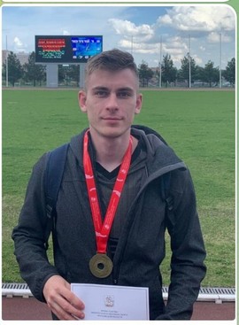 Кирилл Саушкин